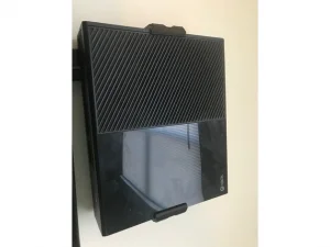 Zidni nosač za Xbox One / Zidni drzač za Xbox One