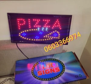 Svetleca reklama " PIZZA"