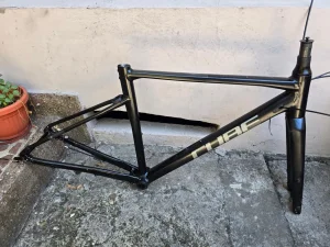 cube nuroad 28 gravel S size
