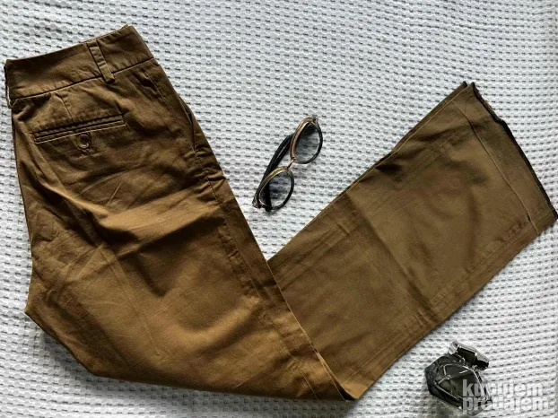 MASSIMO DUTTI ORIGINAL NOVE zenske braon pantalone 38 ili XS