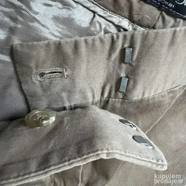 MASSIMO DUTTI ORIGINAL NOVE zenske braon pantalone 38 ili XS