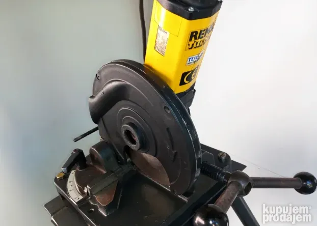REMS Turbo mašina sa postoljem (rezovi do 45 stepeni)