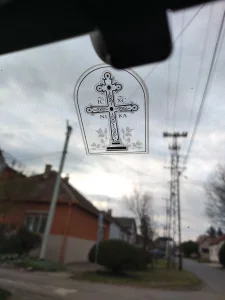 Nalepnica za kola krst manja