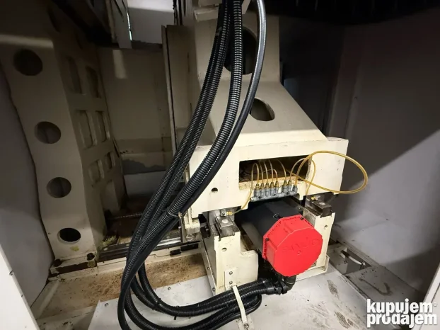 Daewoo DMV 400 cnc dvoplateni horizontalni obadni centar