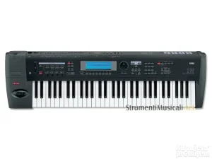 Korg Triton TR kao nov