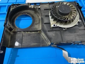 Ciscenje playstation 4 / 5 servis, zamena paste , ps4 , soni