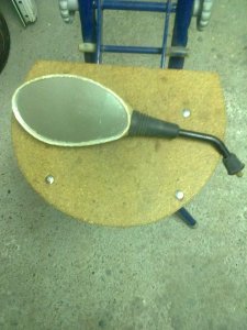 Retrovizor - ogledalo br. 19