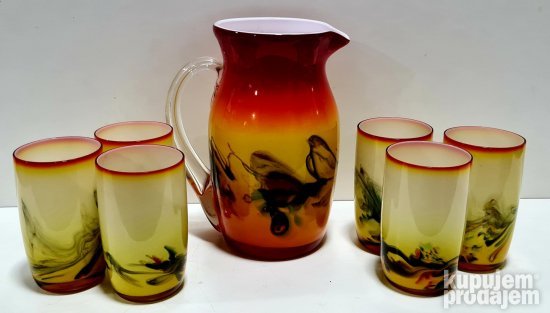Vrhunski stari orijentalni servis - bojeno opalin staklo