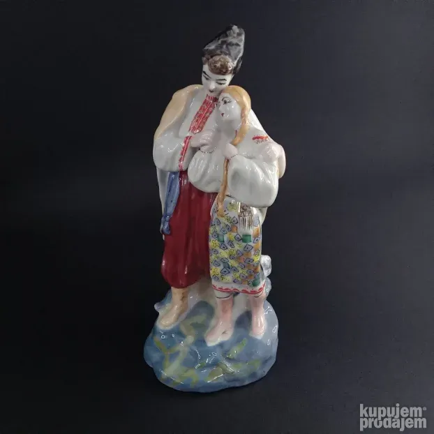 Stara velika porcelanska figura
