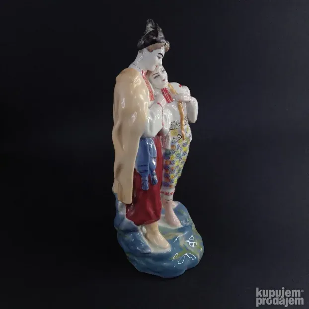 Stara velika porcelanska figura