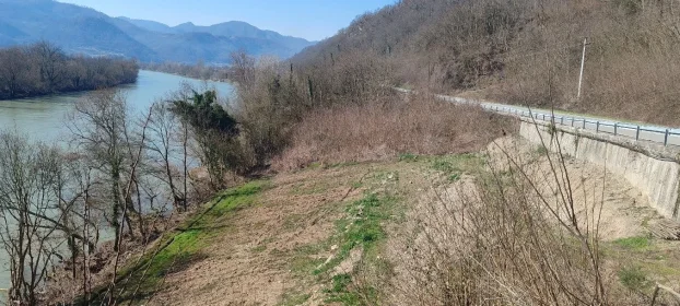 Plac na Drini - Vrhpolje (na vodi)