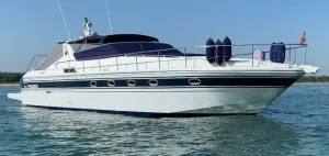 Prodaje se Giorgi 46 od 14m sa 3 kabine dizel kao Pershing