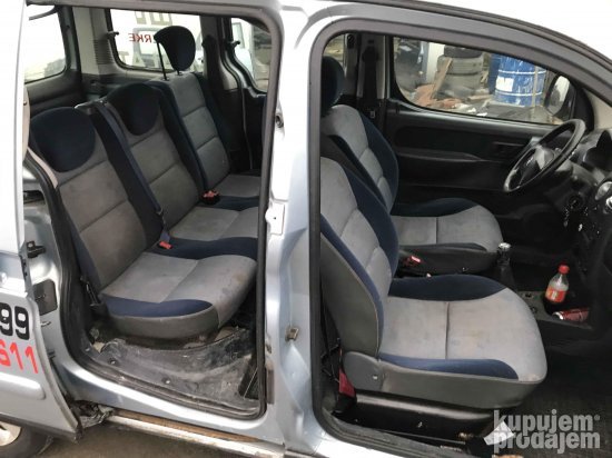 Citroen berlingo enterijer