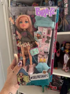 Bratz Selfiesnaos Cloe