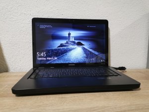 Laptop HP Pavilion CQ62 T3300 @2.00GHz RAM 4GB 250GB 15.6"