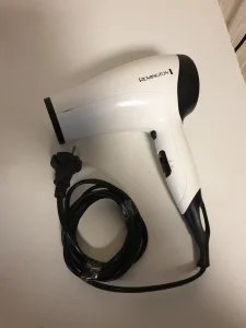 Odlican fen za kosu Remington D-3015