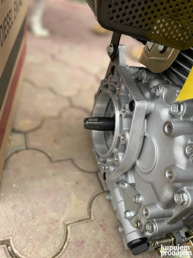 Kipor motor dizel 8ks i 14ks