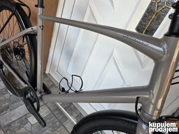 specialized sirrus x 3.0. 28. 1X11. XL. NOVO