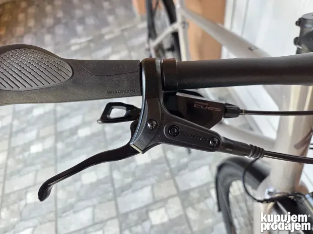 specialized sirrus x 3.0. 28. 1X11. XL. NOVO