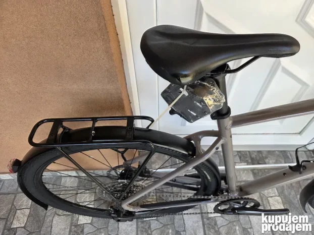 specialized sirrus x 3.0. 28. 1X11. XL. NOVO