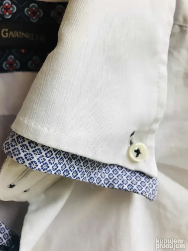 Garinello-svečana-atraktivna-bela košulja-puna detalja-XL
