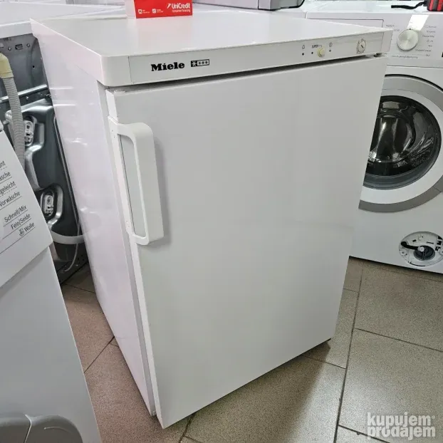 Miele zamrzivač 126 litara F7101S made in Austria РЕЗЕРВИСАН