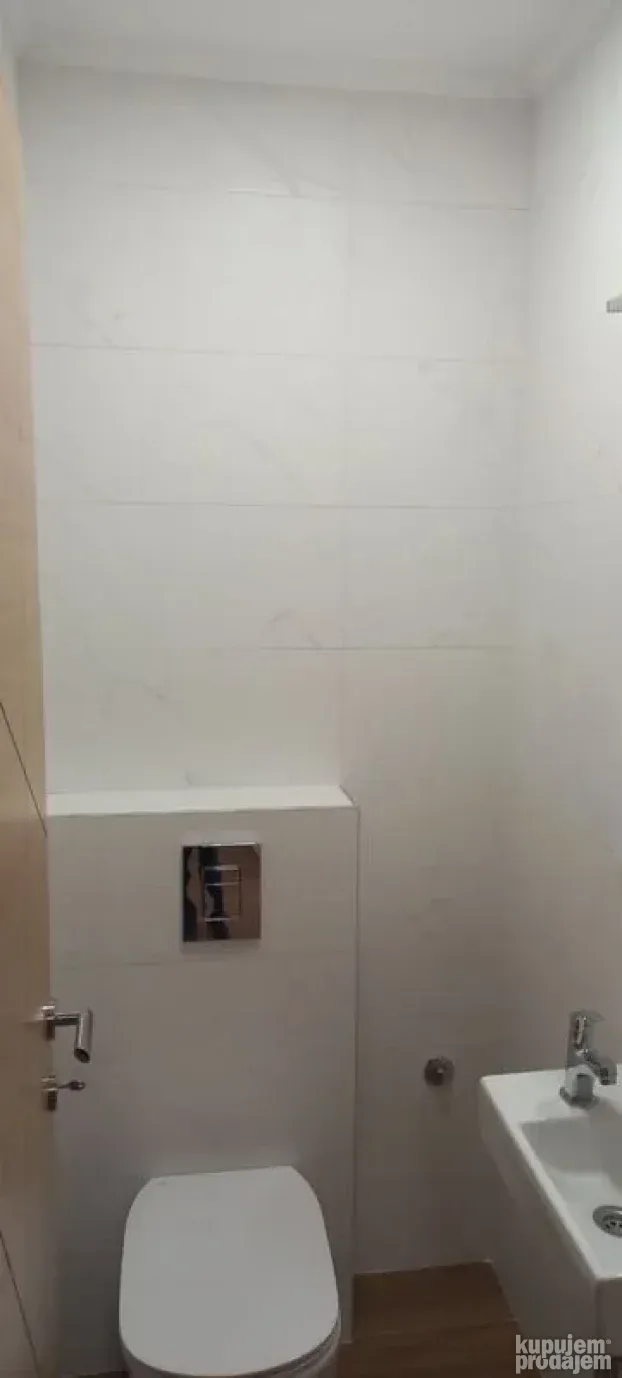 Trosoban stan na top lokaciji! 70m2