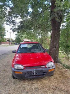 Mazda 121