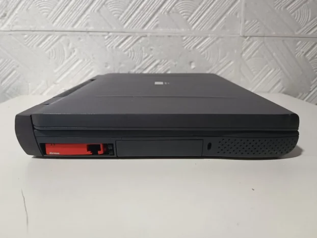 RETRO Dell Latitude Cpi Pentium II 128 ram 40gb lpt comport