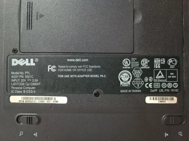 RETRO Dell Latitude Cpi Pentium II 128 ram 40gb lpt comport