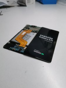 REPARACIJA-Zamena polomljenog stakla ekrana Samsung A71