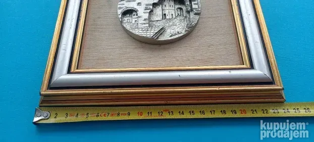 Stara slika reljef sa srebrom