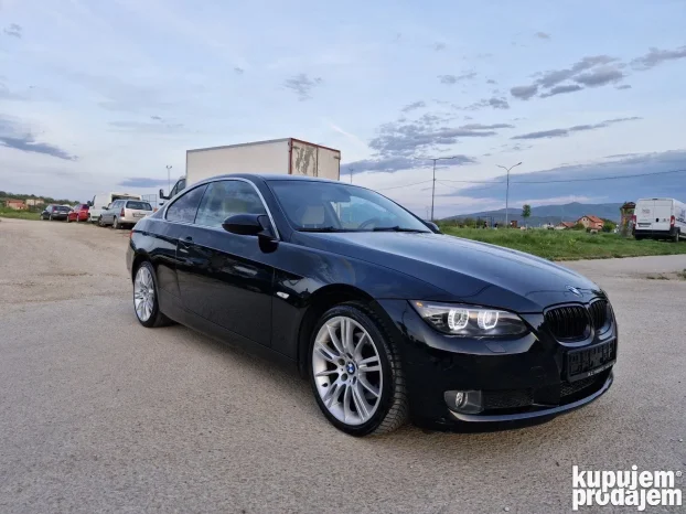 2009 BMW 325 e92 xdrive