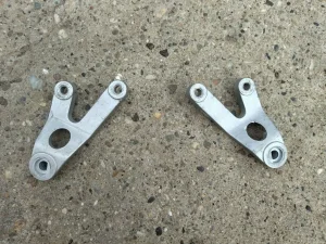 Nosaci zadnjih fuzastera Yamaha TZR 125 4HX