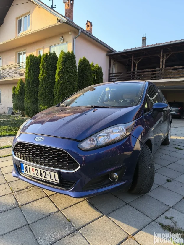 2017 Ford Fiesta Ford 