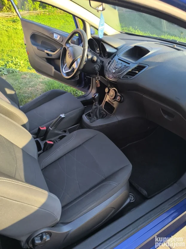 2017 Ford Fiesta Ford 