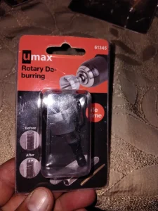 Nastavak za uklanjanje ivica sa srafova