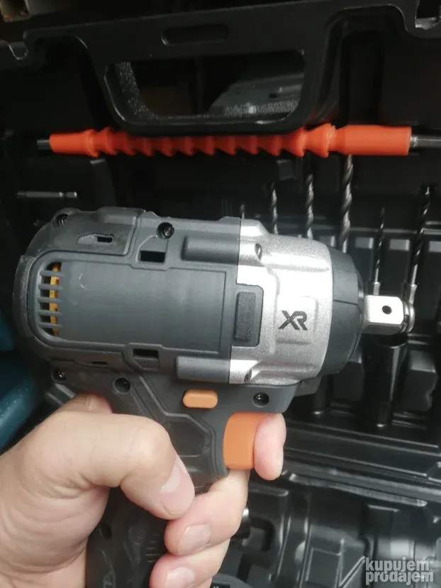 L,Akumulatorski Udarni odvijac -bit udarna srafilica