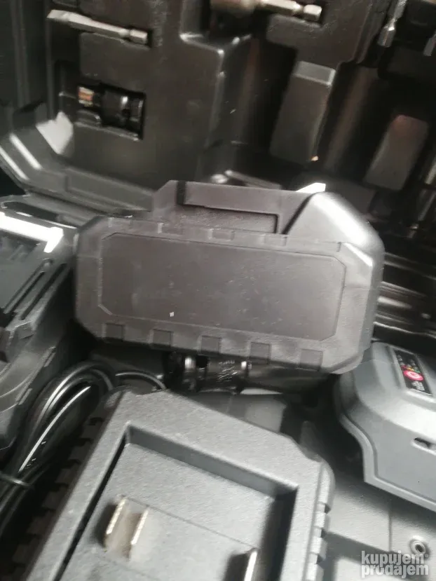 L,Akumulatorski Udarni odvijac -bit udarna srafilica