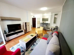 Odličan dvosoban stan na Grbavici! 56m2!