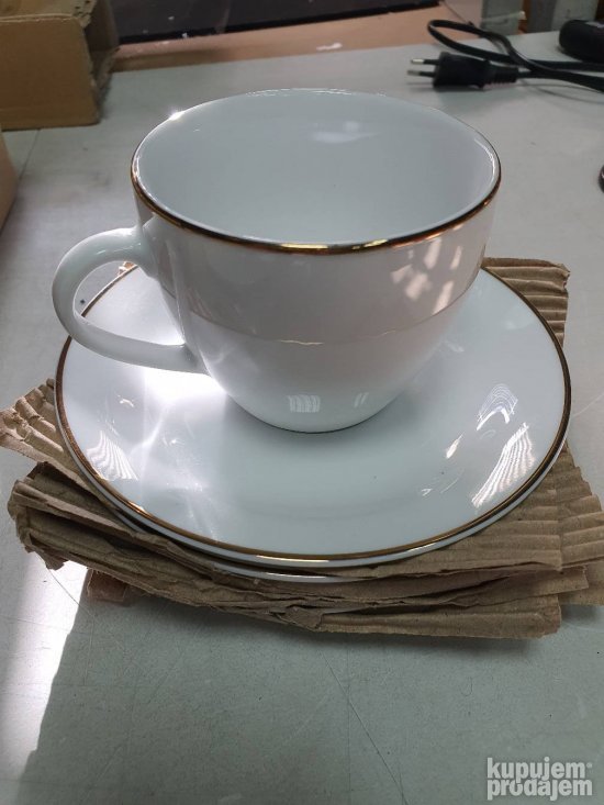 Porcelanski set za 4 osobe - Maser