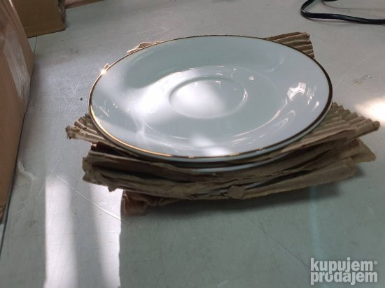 Porcelanski set za 4 osobe - Maser