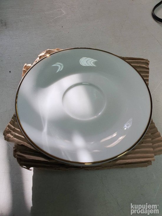 Porcelanski set za 4 osobe - Maser