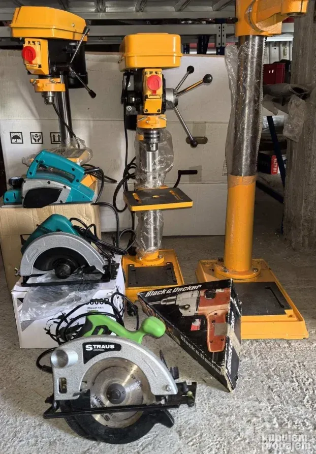 Cirkular testera cirkular cirkular cirkular testera cirkular