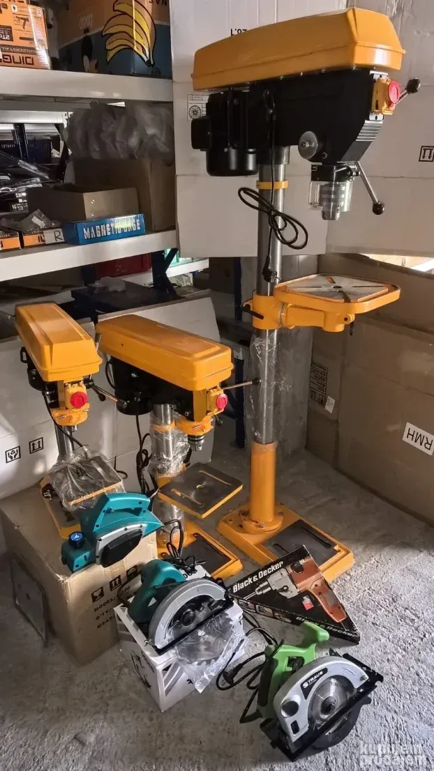 Cirkular testera cirkular cirkular cirkular testera cirkular