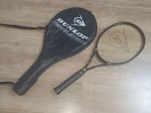 Dunlop Revelation teniski reket sa futrolom
