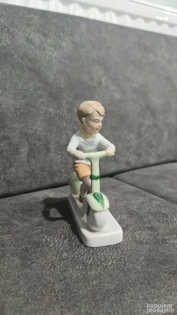 Veca stara nemacka figura