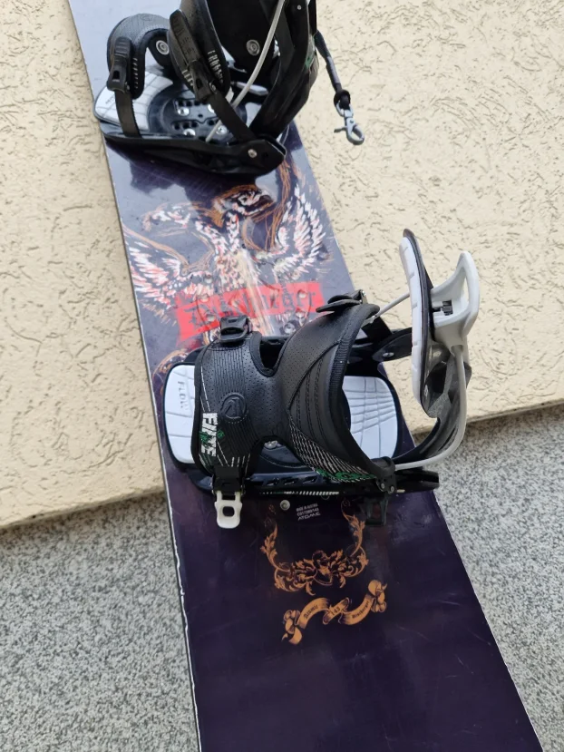 Snoubord Atomic 143 cm