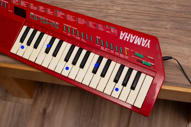 Yamaha SHS-10 keytar, neispravna za delove