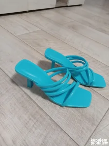 BERSHKA papuče na štiklu